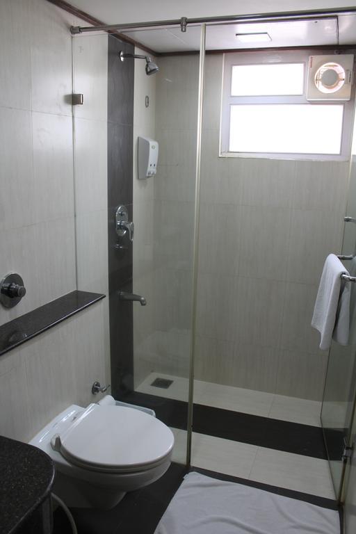 เดอะ โลตัส อพาร์ตมเนต์ โฮเต็ล - เวนกาตรามัน สตรีท Aparthotel เชนไน ภายนอก รูปภาพ