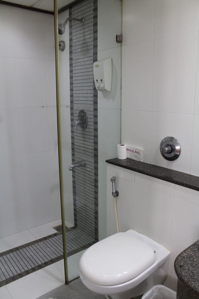 เดอะ โลตัส อพาร์ตมเนต์ โฮเต็ล - เวนกาตรามัน สตรีท Aparthotel เชนไน ภายนอก รูปภาพ